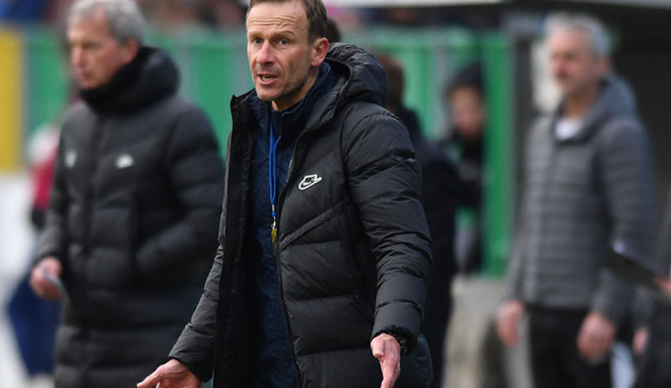 Slovanu v Boleslavi chybělo šest hráčů. Na to se nemůžeme vymlouvat, řekl trenér Kopecký