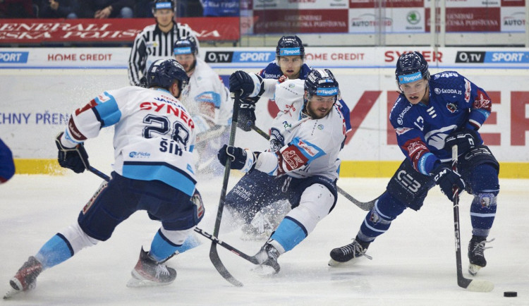 Bílí Tygři porazili Plzeň a míří do čtvrtfinále play-off, kde se utkají s Hradcem