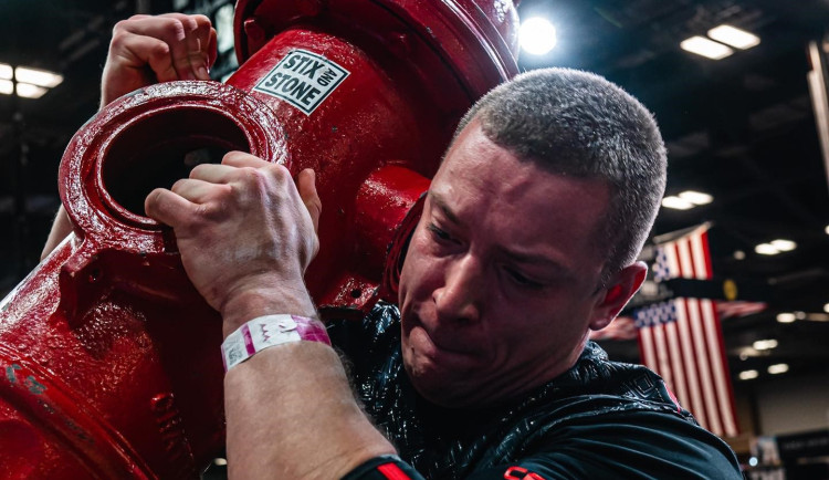 Jan Pipiš při soutěži v Ohiu.