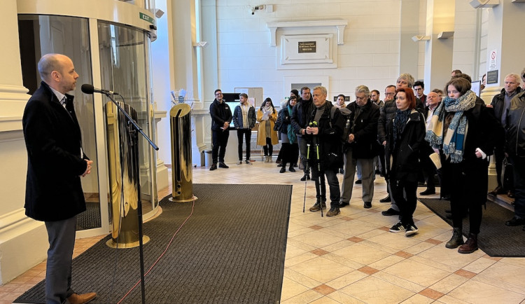 Máme menší plat než dělníci, protestují vysokoškolští učitelé z Brna