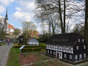 Tip na výlet: Park miniaturních podstávkových domů v Cunewalde