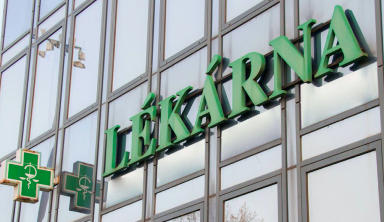 Češi se o Velikonocích bojí střevních problémů. V lékárnách shánějí léky, které ale často chybí