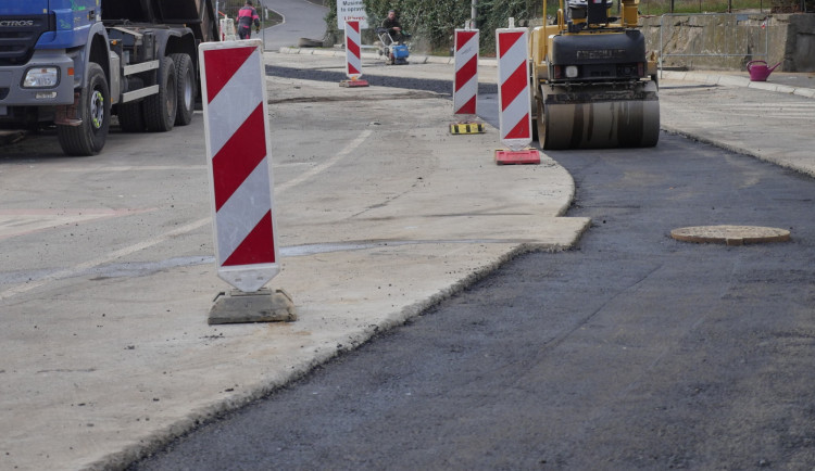 V Liberci letos opraví silnice v šesti lokalitách, připojí se i opravy sítí