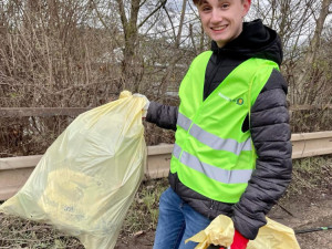 S jarem přichází úklidové akce po celé České republice, jen z McDonald’s se zapojilo na 90 dobrovolníků
