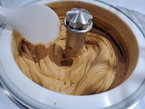 Řev motorek vyměnil za voňavou zmrzlinu. Pomohl tomu i osud