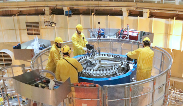 V jaderné elektrárně převezli použité palivo do skladu