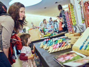 Festival Juchů přiveze do Vratislavic nápadité hračky i potřeby pro děti