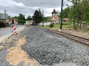 Rekonstrukce tramvajové trati do Jablonce skončí v září. Vyjde na 900 milionů