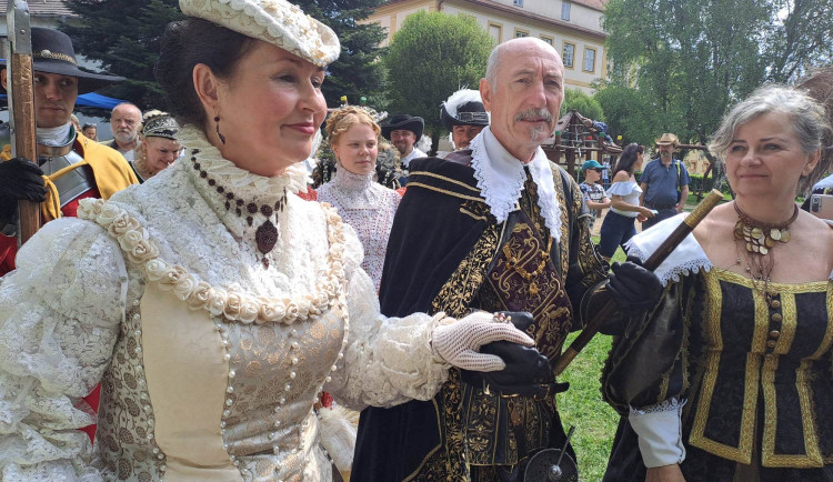 Valdštejnské slavnosti přilákaly do Frýdlantu tisíce návštěvníků