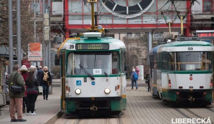 Liberec za generální opravu osmi tramvají zaplatí bez daně 65,5 milionu korun