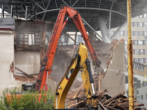 Nemocnice přišla kvůli výstavbě urgentního centra o nejstarší budovu