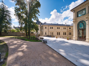 Stavbou roku Libereckého kraje 2023 je rekonstruovaný Liebiegův palác