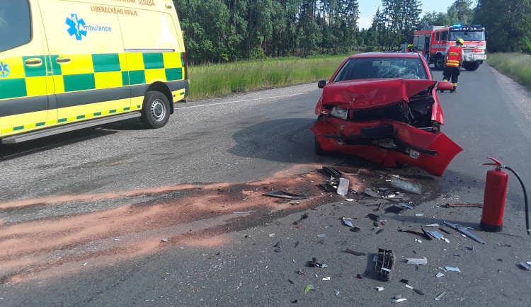 Nehoda u Lomnice nad Popelkou.