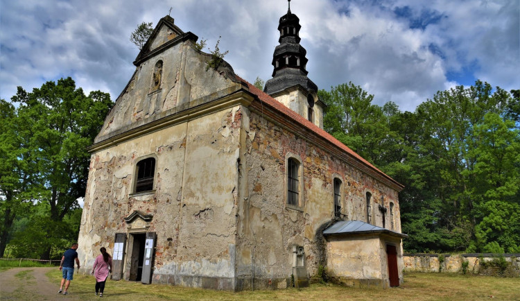 Kostel v Žibřidicích.