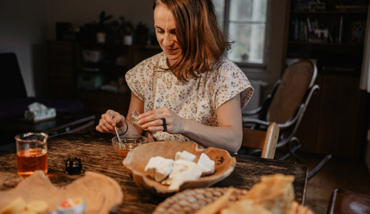 Kraj podpoří milionem a půl přes třicet regionálních výrobců a řemeslníků