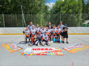 Hokejbalová přípravka prožila přátelské utkání proti Bílým Tygrům a víkendový turnaj v Nižboru