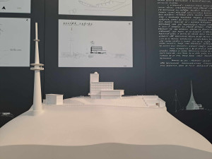 Hubáčků Ještěd lidé odmítali, dnes jsou pyšní. Výstava ukazuje i jiné návrhy