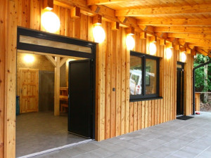 Město vylepšilo táborníkům základnu v Krčkovicích v Českém ráji