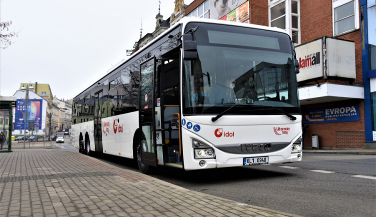 Na zajištění dopravní obslužnosti se mají všichni podílet stejnou měrou.