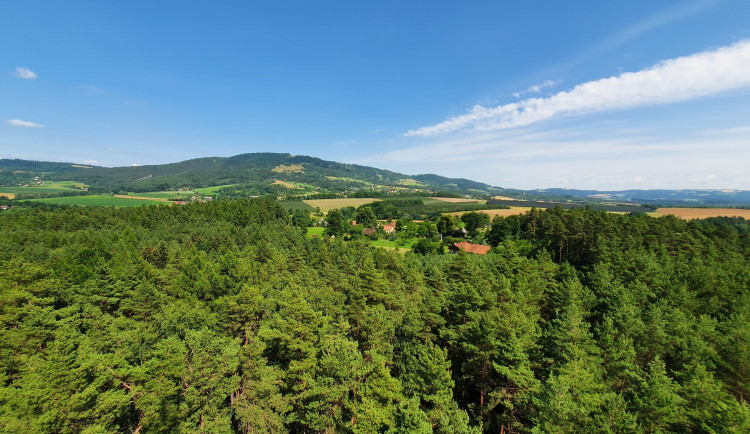 Výhled z rozhledny Dubecko.