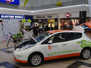 O dodávku 34 elektromobilů pro Liberecký kraj se ucházejí čtyři firmy