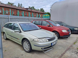 Město v dražbě prodávalo čtyři odtažená auta, všechna mají nové majitele