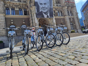 Do libereckých ulic vyjela sdílená kola. Čtvrt hodina jízdy je zdarma