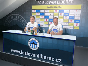 Slovan začne s Baníkem, nový kapitán Rabušic věří, že přijdou fanoušci. Trenér Kozel chce ještě útočníka
