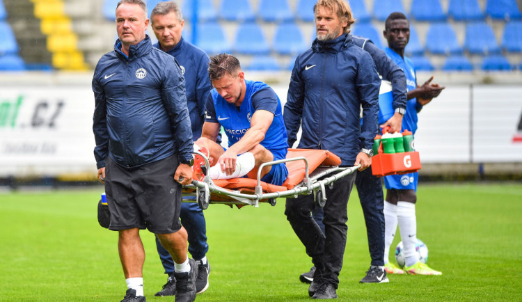 Slovan přišel o stopera Plechatého. Přetrhl si vaz v koleni