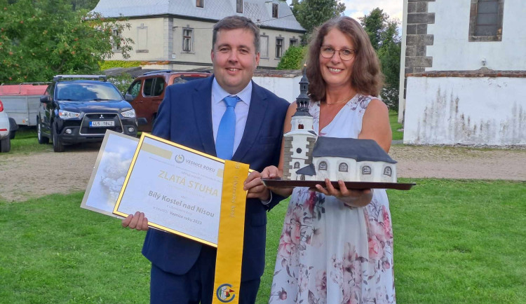 Starosta Jiří Formánek a místostarostka Irena Kostelencová.