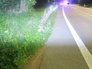 Nevěnovala se řízení a bourala. Poničila si auto a zaplatila pokutu