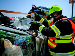 VÍKEND PODLE DRBNY: Šampionát hasičů ve vyprošťování i Veselení na Mlejně