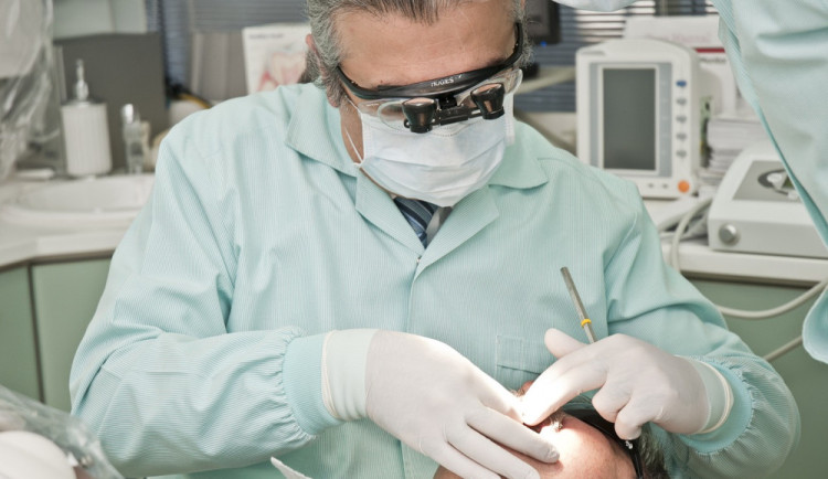 Komora zubních techniků narazila na nesouhlas úřadu