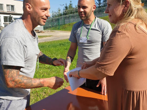 Divadelní představení vězňům ukázalo, jak se pohybovat ve světě financí