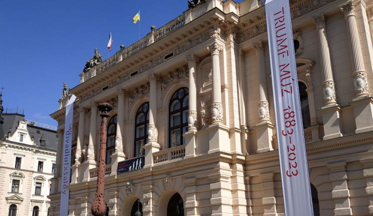 Šaldovo divadlo slaví 140 let. Odkloní kvůli tomu dopravu v centru města
