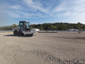 Rekonstrukce mostů na průtahu Libercem finišují, nový úsek se částečně zprovozní ještě v říjnu