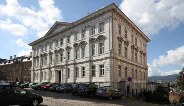 Zdravotnická škola se přestěhuje do nové budovy. Liberecký kraj chystá architektonickou soutěž