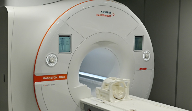 Klinika v Klášterní získala magnetickou rezonanci. Vyšetření nabízí jako jediné ambulantní zařízení v kraji