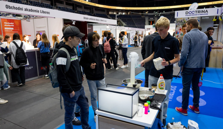 EDUCA WEEK 2023: Veletrh nabízí studium prestižních oborů i atraktivní práci