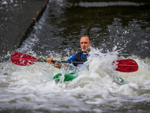 Na Maloskalsku zakončili vodáckou sezónu slavnostním zamykáním řeky Jizery