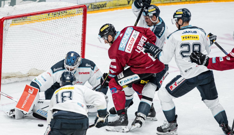 Tygři vyloupili Prahu. Na Spartě vyhráli 4:1