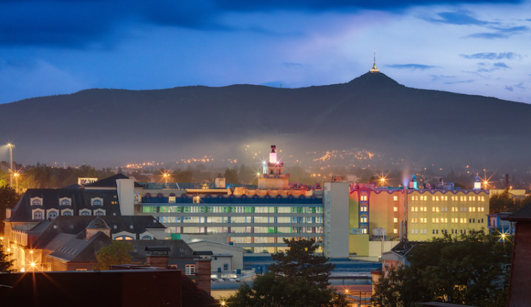 Ze staré textilky továrna na zábavu. Liberecké CENTRUM BABYLON slaví čtvrtstoletí