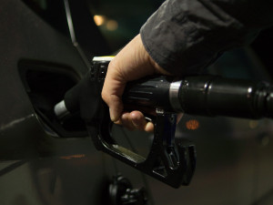 Benzin i nafta v Libereckém kraji od minulého týdne zlevnily pod hranici 40 korun