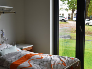 Vysocký ústav chirurgie ruky má po letech odkladů nový lůžkový pavilon