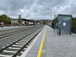 Správa železnic dokončila rekonstrukci nádraží v Semilech za 218 milionů korun