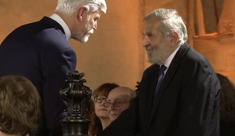 Prezident vyznamenal i Miloslava Nevrlého