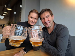 Mistři řemesel napříč krajem spojili síly. Propojují gastronomii s uměním sklářů