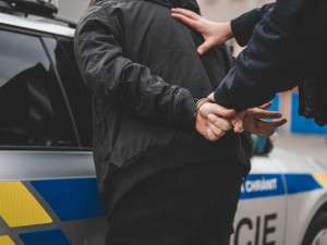 Zvlášť závažný zločin na Jablonecku. Policie zadržela mladistvého