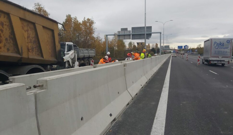 Práce na mostech jdou do finále.