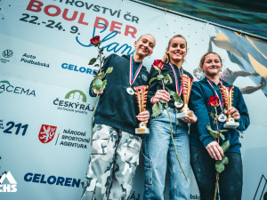 Závodníci z LK Boulder si vylezli pro více než dvacítku medailí